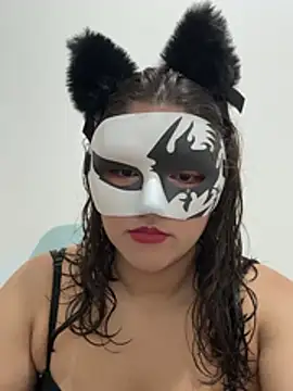 cherrybr01 online show from 06-04-26, 01:11
