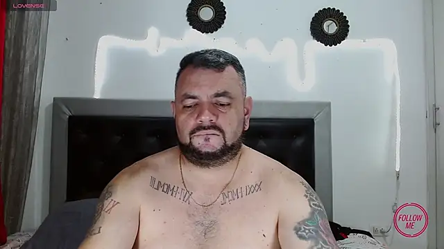 perverseveteranmanxxx online show from 10-28-25, 05:00