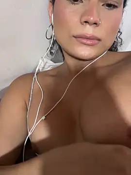 Prim Rosse online show from 06-18-26, 12:33