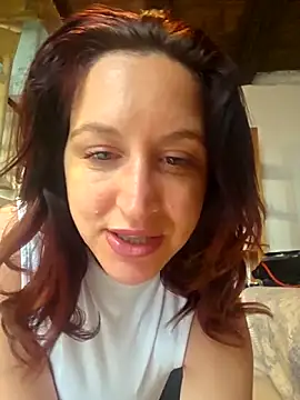 Nicolevellori online show from 05-13-26, 05:49