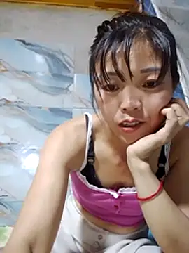 Mai-lan online show from 05-19-26, 02:01