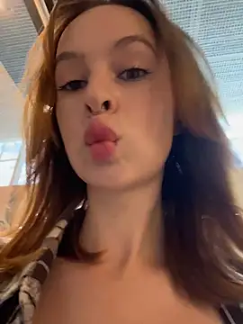 Outdorable online show from 06-26-26, 07:24