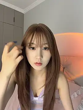 Snapshot of ZhiNan-05 chatting on 07-21-26, 03:58 ZhiNan-05 online show from 07-21-26, 03:58