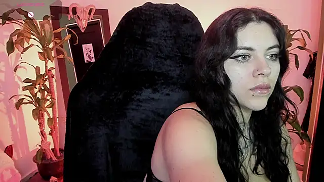 Snapshot of MissCharlottte_18 chatting on 07-12-26, 12:56 MissCharlottte 18 online show from 07-12-26, 12:56