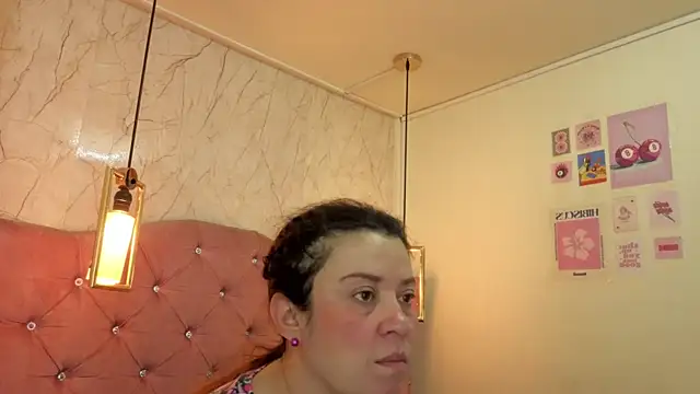 Laady rosse online show from 07-13-26, 11:57