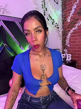 FiorellaBossh  online show from 06-02-26, 12:56