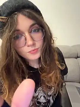 cutypiefull online show from 05-16-26, 12:18