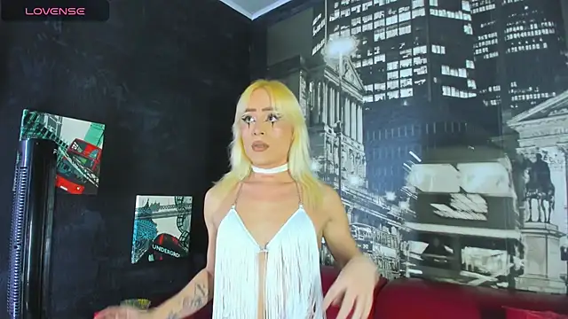 Domina Diosaa online show from 06-12-26, 04:00