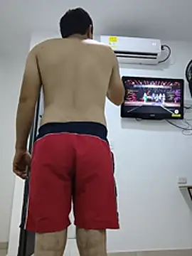 Alejo10051 online show from 06-19-26, 01:21