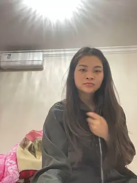 Lucky xiao online show from 05-19-26, 12:27