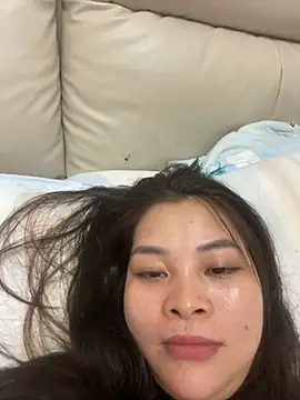 Lucky xiao online show from 07-18-26, 05:50