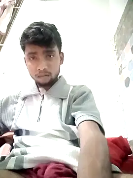 Snapshot of Umeshcr07 chatting on 05-12-26, 03:20 Umeshcr07 online show from 05-12-26, 03:20