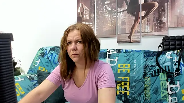 Dear hollyy online show from 06-30-26, 01:06