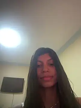 bruna carvalhohott online show from 05-18-26, 05:08