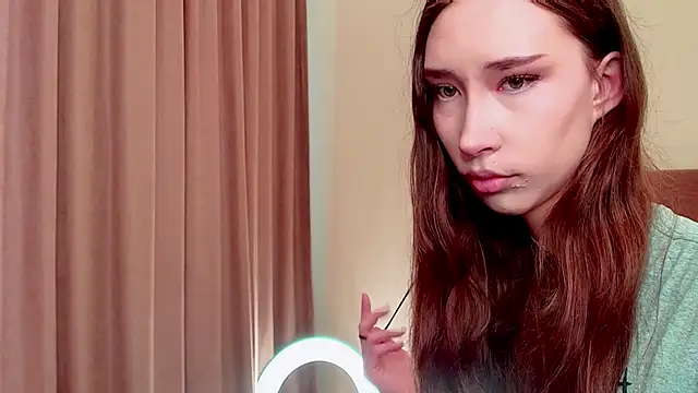 Snapshot of lalisabrown chatting on 05-14-26, 04:19 lalisabrown online show from 05-14-26, 04:19