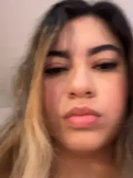 Snapshot of Vicky_Rico_ chatting on 06-20-26, 04:37 Vicky Rico online show from 06-20-26, 04:37