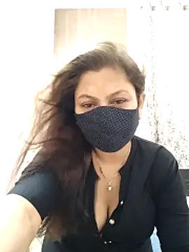 Snapshot of hot_kiran2000 chatting on 06-11-26, 12:03 hot kiran2000 online show from 06-11-26, 12:03