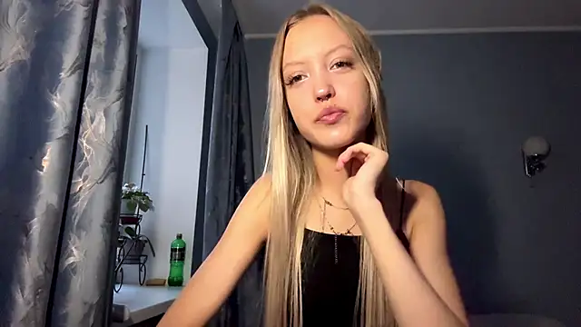 NievesHackey online show from 06-19-26, 03:05