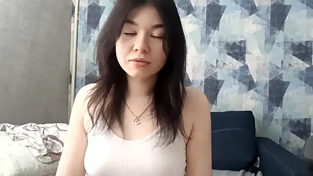 Snapshot of Sage_Blue chatting on 05-13-26, 10:23 Sage Blue online show from 05-13-26, 10:23