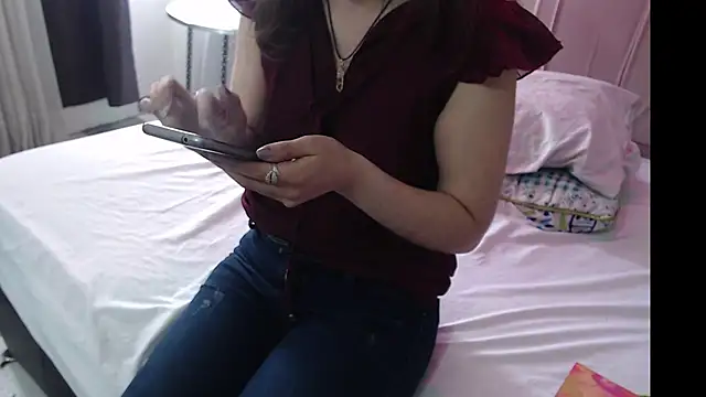 Snapshot of natasha_sex1 chatting on 12-29-24, 06:05 natasha sex1 online show from 12-29-24, 06:05