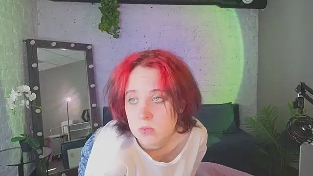 ScarlettSparkss online show from 06-05-26, 06:52