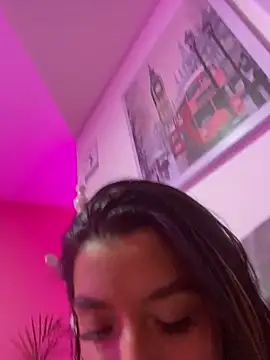 Snapshot of Megan_pink18 chatting on 06-04-26, 04:07 Megan pink18 online show from 06-04-26, 04:07