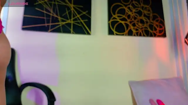 Sofi Williams2 online show from 06-18-26, 10:36