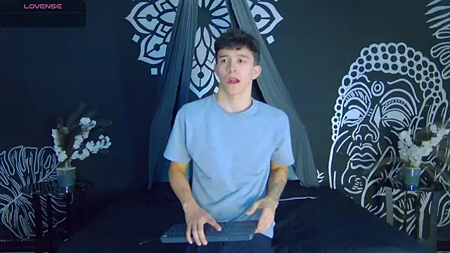 Tristan Kane online show from 06-11-26, 12:03