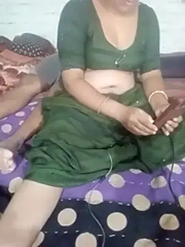 Hindicouple1 online show from 05-31-26, 06:09