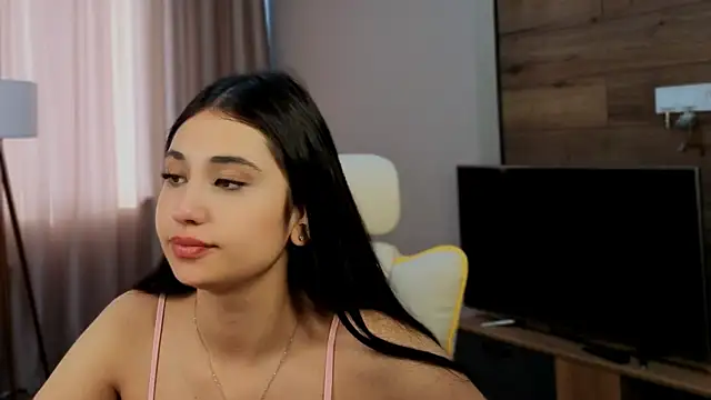 honeylanaa online show from 06-13-26, 04:21