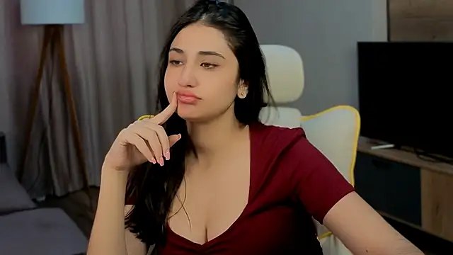 honeylanaa online show from 06-20-26, 04:15