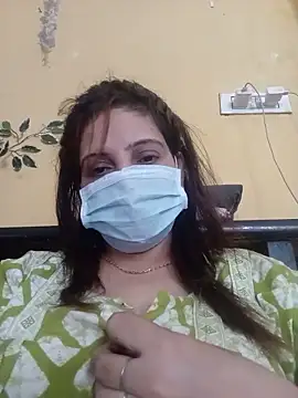 Snapshot of tanya2610 chatting on 06-10-26, 07:07 tanya2610 online show from 06-10-26, 07:07
