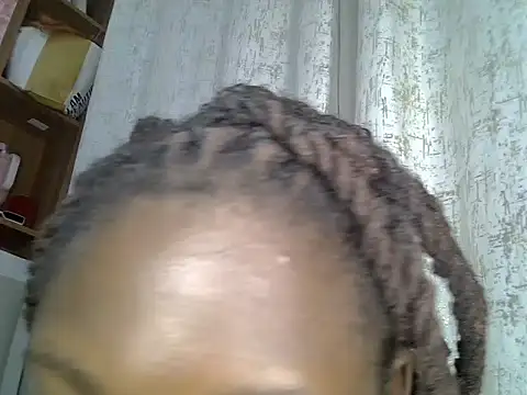 Snapshot of prickypvee chatting on 05-21-26, 10:39 prickypvee online show from 05-21-26, 10:39
