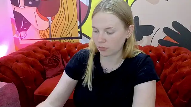 NikkyReyyy online show from 07-08-26, 06:07