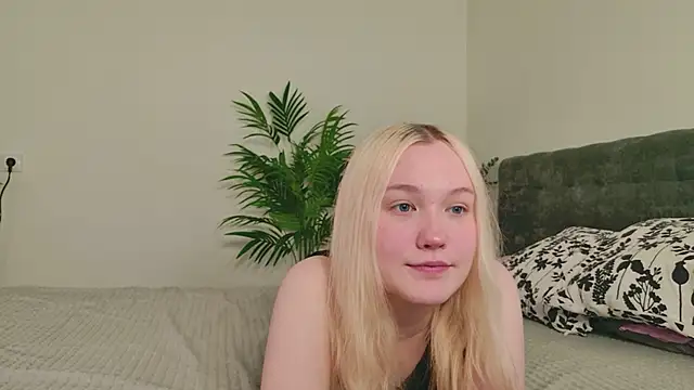 Lil Suzy online show from 05-27-26, 02:36