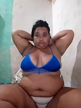 Snapshot of sexy-latina24u chatting on 05-21-26, 02:13 sexy-latina24u online show from 05-21-26, 02:13