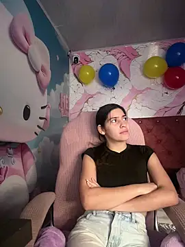 Snapshot of Stefany_LS chatting on 06-19-26, 01:04 Stefany LS online show from 06-19-26, 01:04