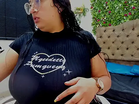 Candy Curvyy online show from 05-20-26, 12:55