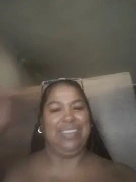 Snapshot of Megansquirt69 chatting on 06-07-26, 08:23 Megansquirt69 online show from 06-07-26, 08:23
