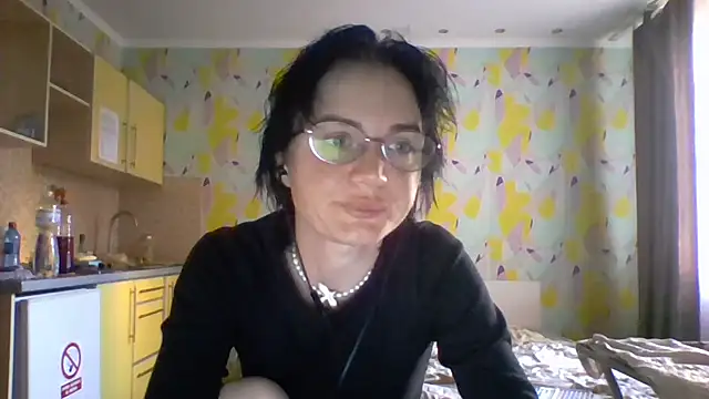 Diana sosala online show from 06-26-26, 04:00