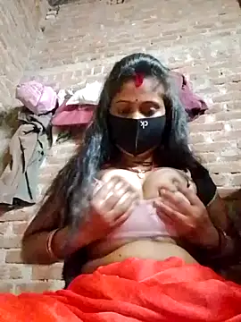 Snapshot of Rachnaaapkijaan78 chatting on 05-18-26, 07:36 Rachnaaapkijaan78 online show from 05-18-26, 07:36