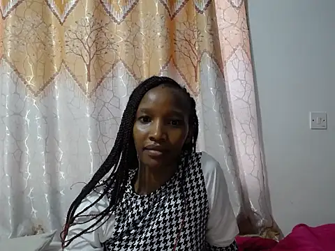 Snapshot of KittyFay chatting on 05-15-26, 07:04 KittyFay online show from 05-15-26, 07:04
