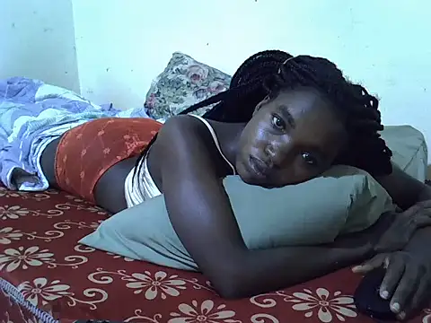 Snapshot of princess_scovia chatting on 06-14-26, 02:24 princess scovia online show from 06-14-26, 02:24