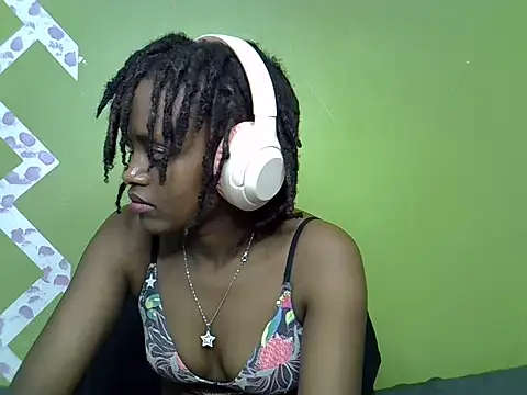 Slim shedy1 online show from 06-18-26, 09:14