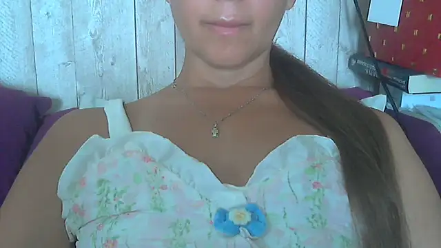 Bella--White online show from 06-26-26, 06:40