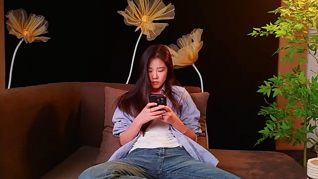 Snapshot of yu598188 chatting on 05-31-26, 02:09 yu598188 online show from 05-31-26, 02:09