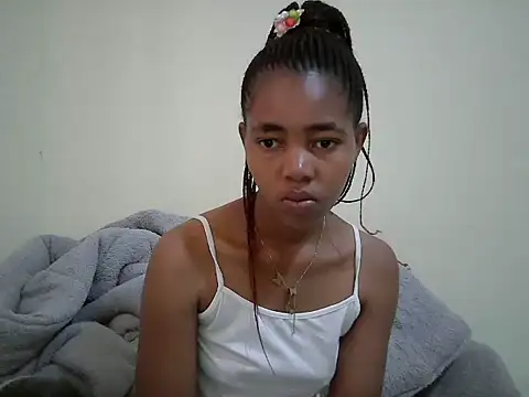 MidnightNala online show from 06-19-26, 05:01