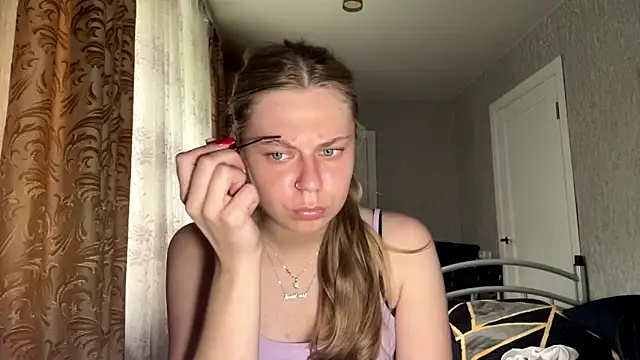 HoneysPiee online show from 06-14-26, 10:28