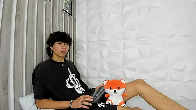 Snapshot of sckrapper chatting on 05-21-26, 11:50 sckrapper online show from 05-21-26, 11:50