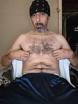 Snapshot of GooberGreene13 chatting on 06-13-26, 10:08 GooberGreene13 online show from 06-13-26, 10:08